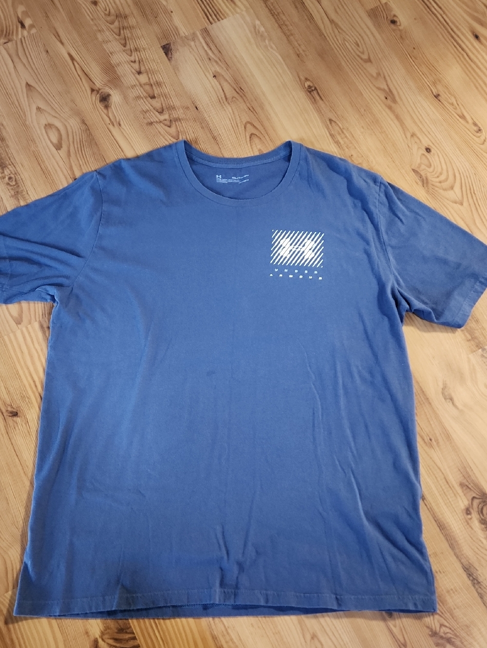 Under Armor Logo Tshirt